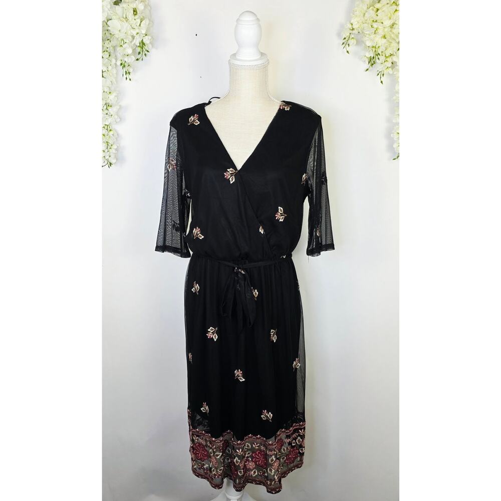 Luxology Mesh Midi Dress Size 10 Black Fall Floral Embroidered Boho Cottagecore - Picture 2 of 13